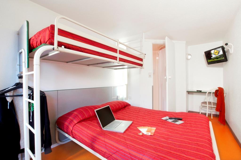 Premiere Classe Tarbes - Bastillac Экстерьер фото